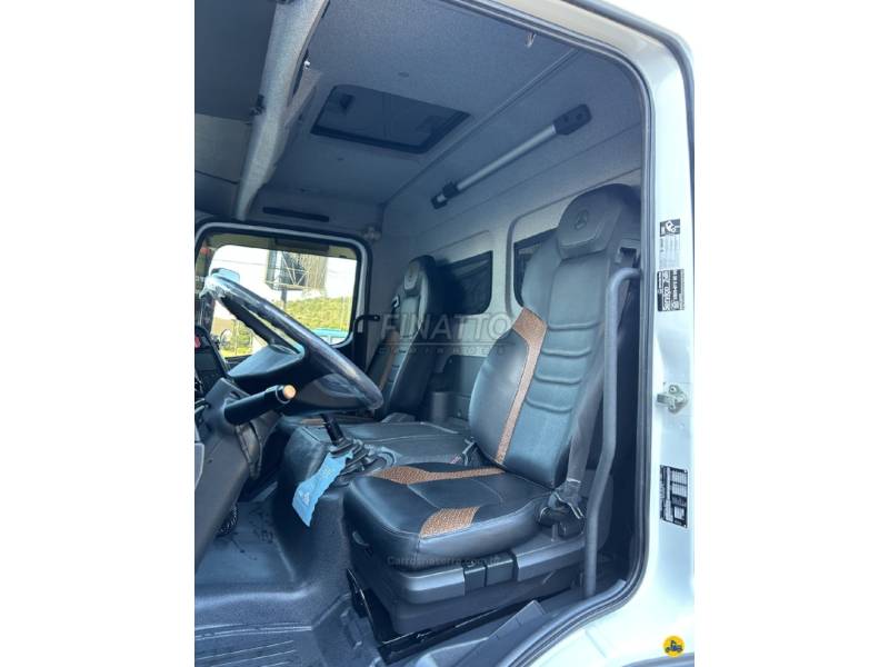 MERCEDES-BENZ - ATEGO 1419 - 2019/2020 - Branca - Sob Consulta
