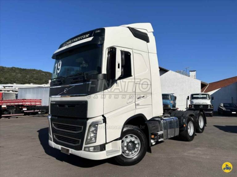 VOLVO - FH - 2019/2019 - Branca - Sob Consulta