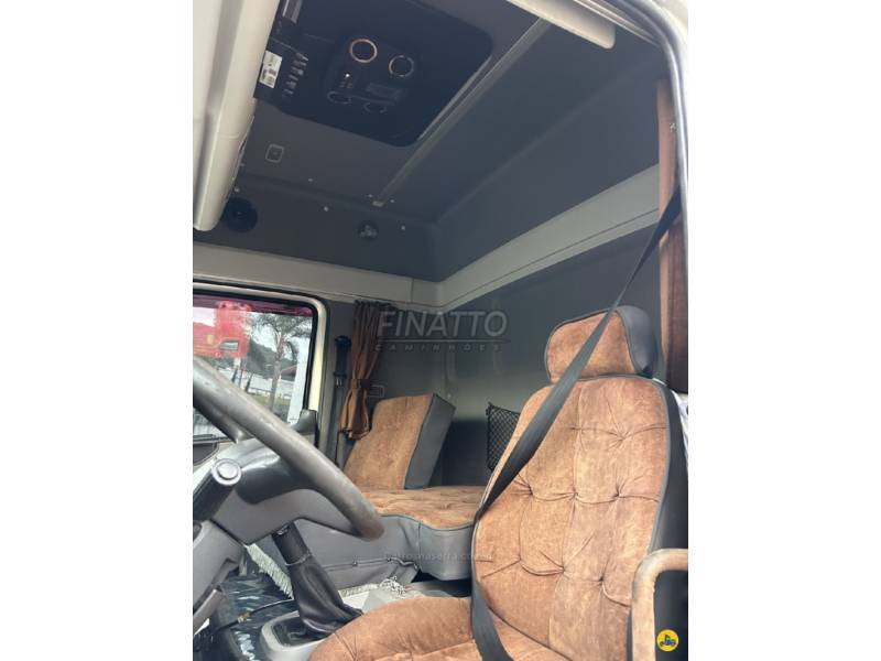 VOLKSWAGEN - 19-320 - 2006/2006 - Prata - Sob Consulta